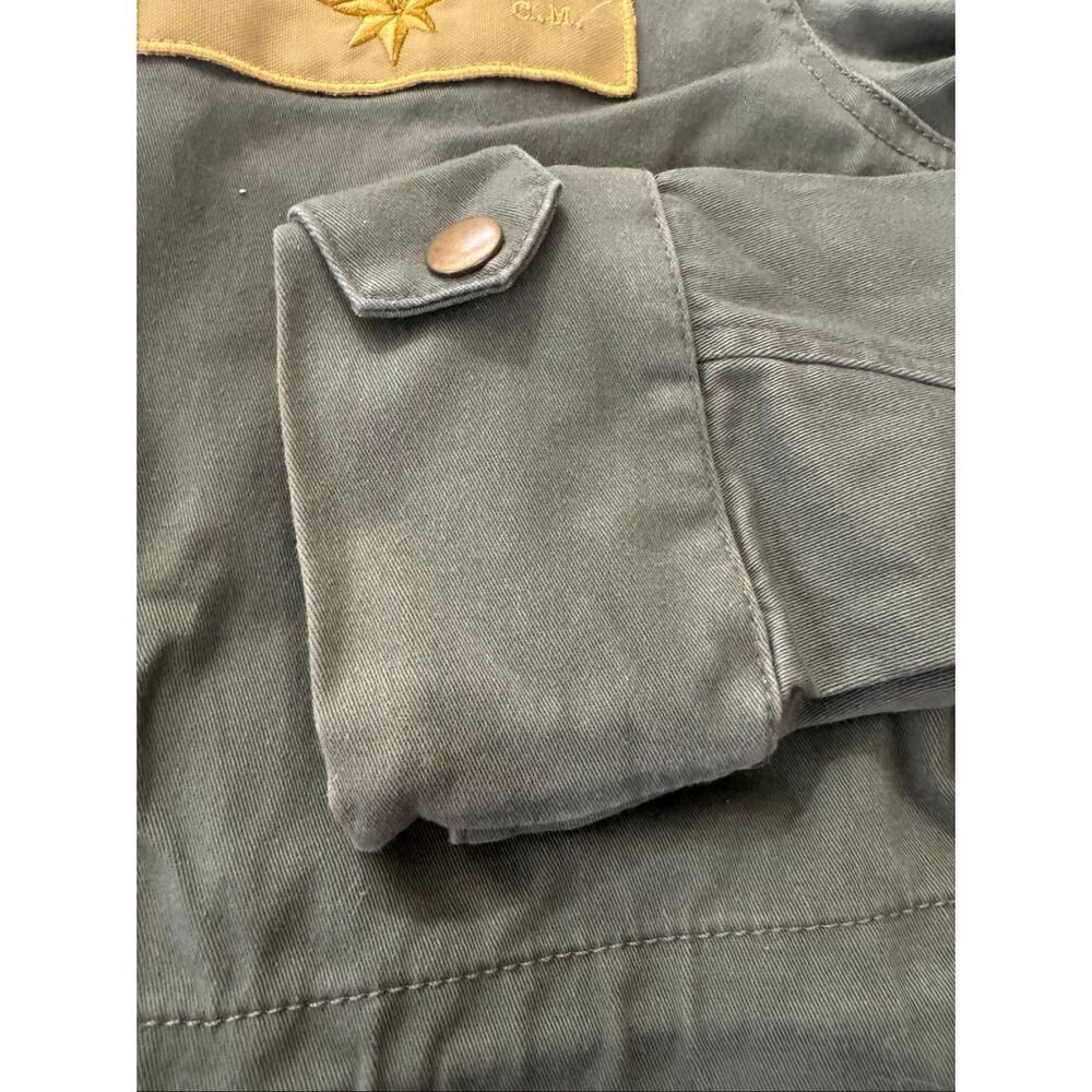 Captain Marvel Jacket Size Small - Picture 7 of 7